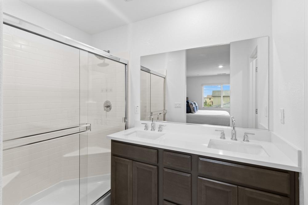 Newfoundland Drive, Roseville, California image 35