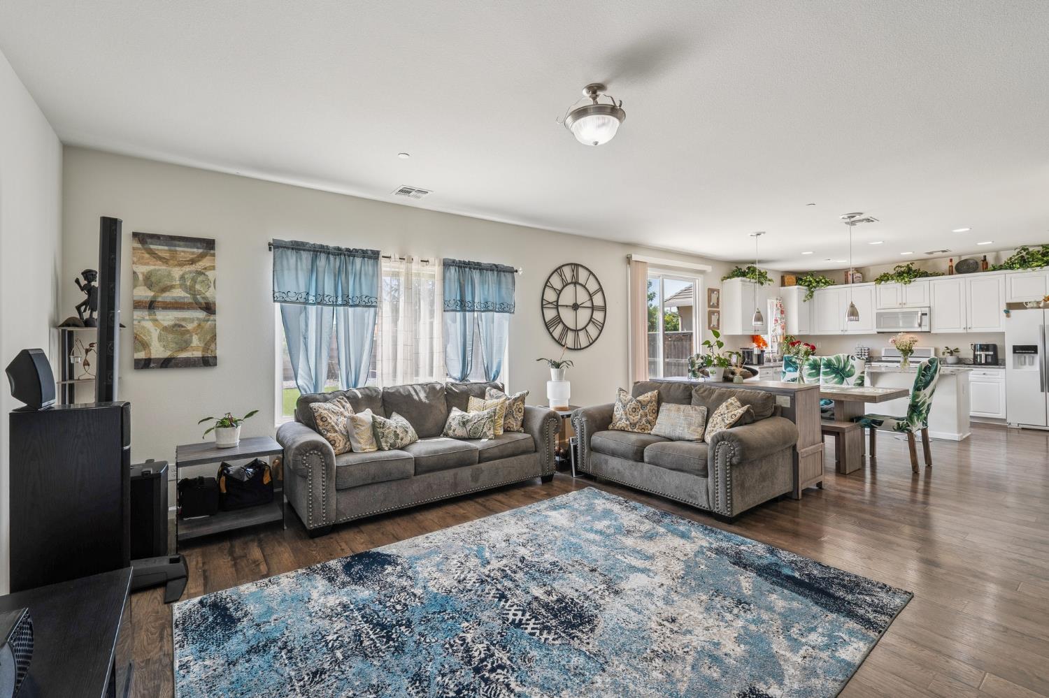 Chappelle Way, Elk Grove, California image 7