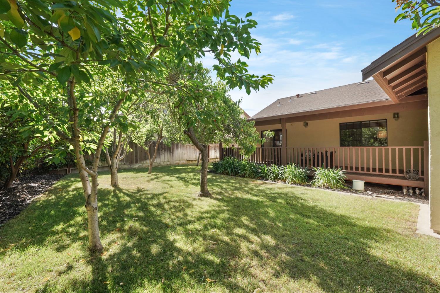 Detail Gallery Image 35 of 39 For 2316 Yosemite Ave, Escalon,  CA 95320 - 3 Beds | 2 Baths