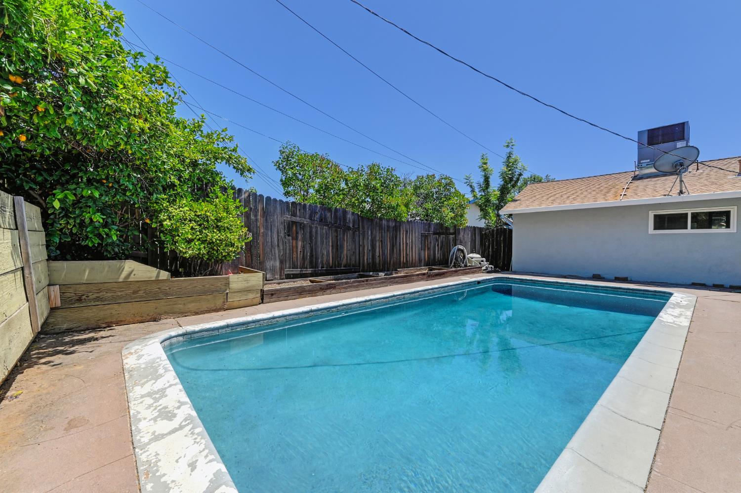 Grand Oaks Boulevard, Citrus Heights, California image 21