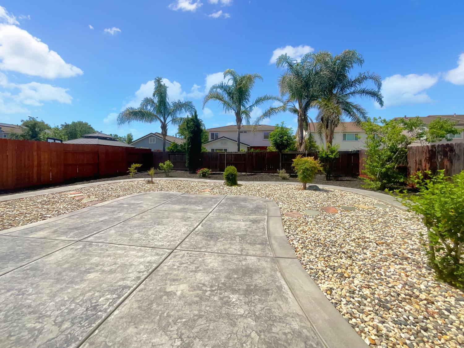 Monte Vista Court, West Sacramento, California image 44