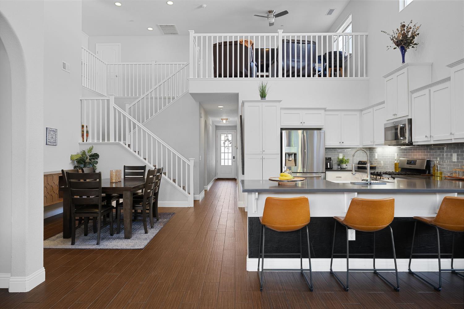 Branigan Lake Way, Rancho Cordova, California image 3