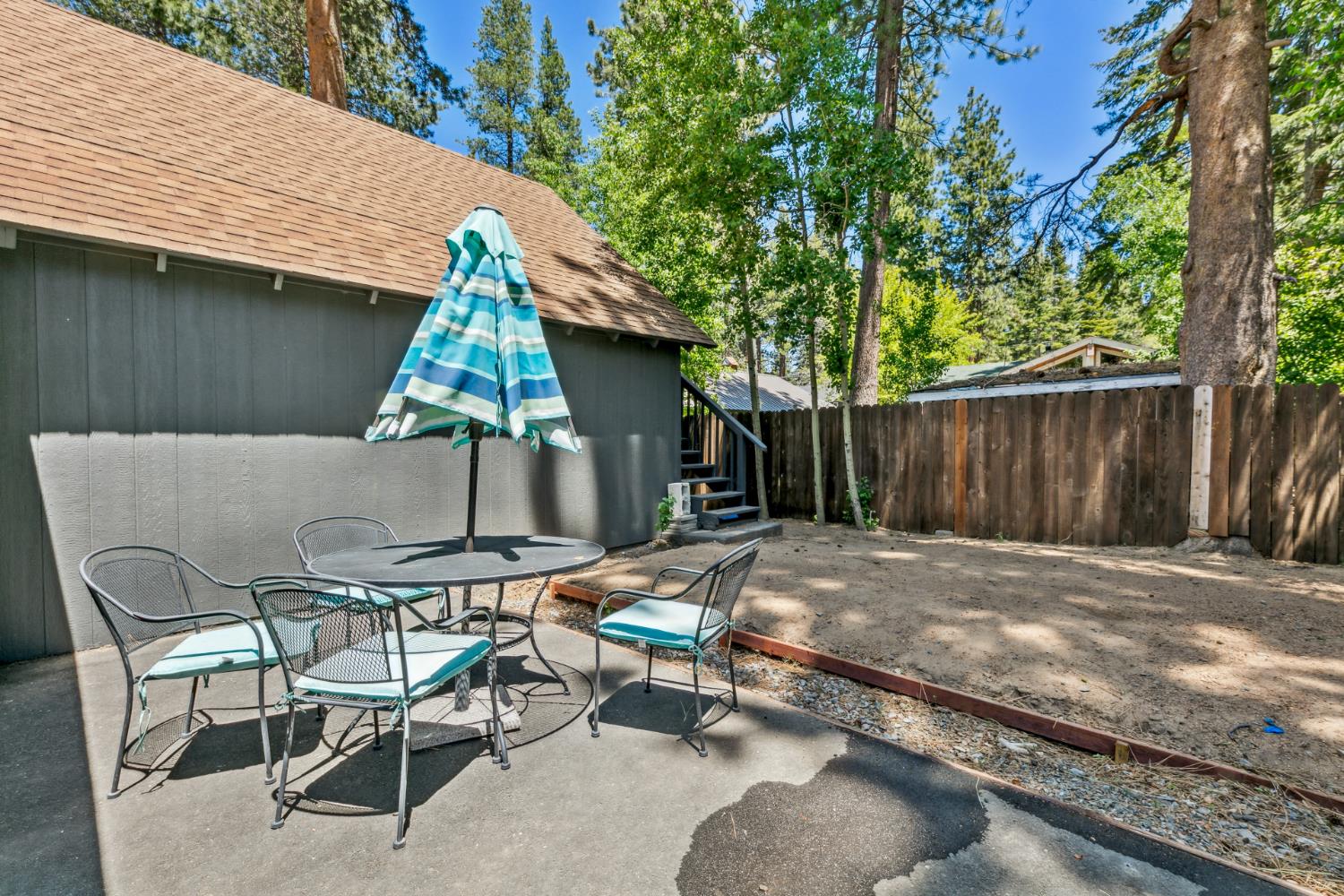 Julie Lane, South Lake Tahoe, California image 4