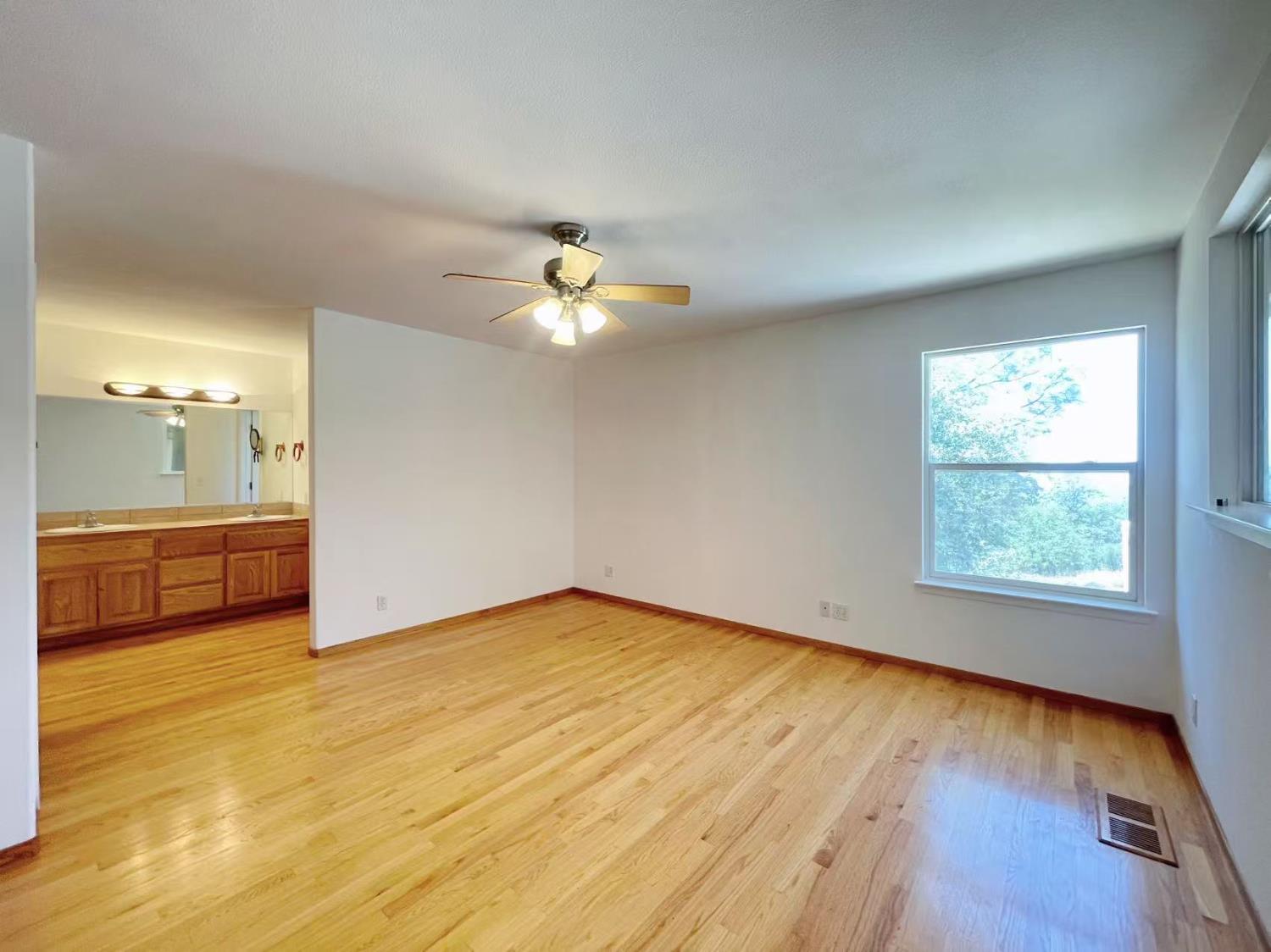 Eagle Vista Drive, Oroville, California image 20