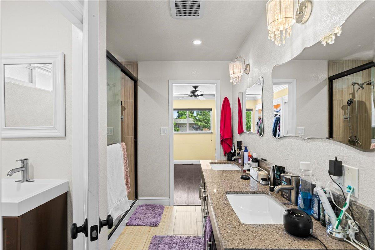 Sherwood Avenue, Modesto, California image 32