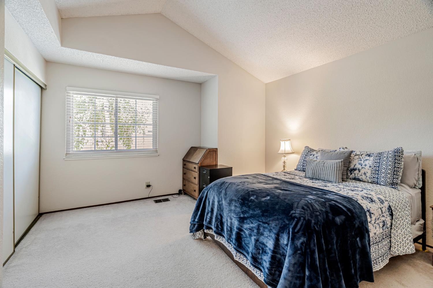 Macaw Way, San Jose, California image 12
