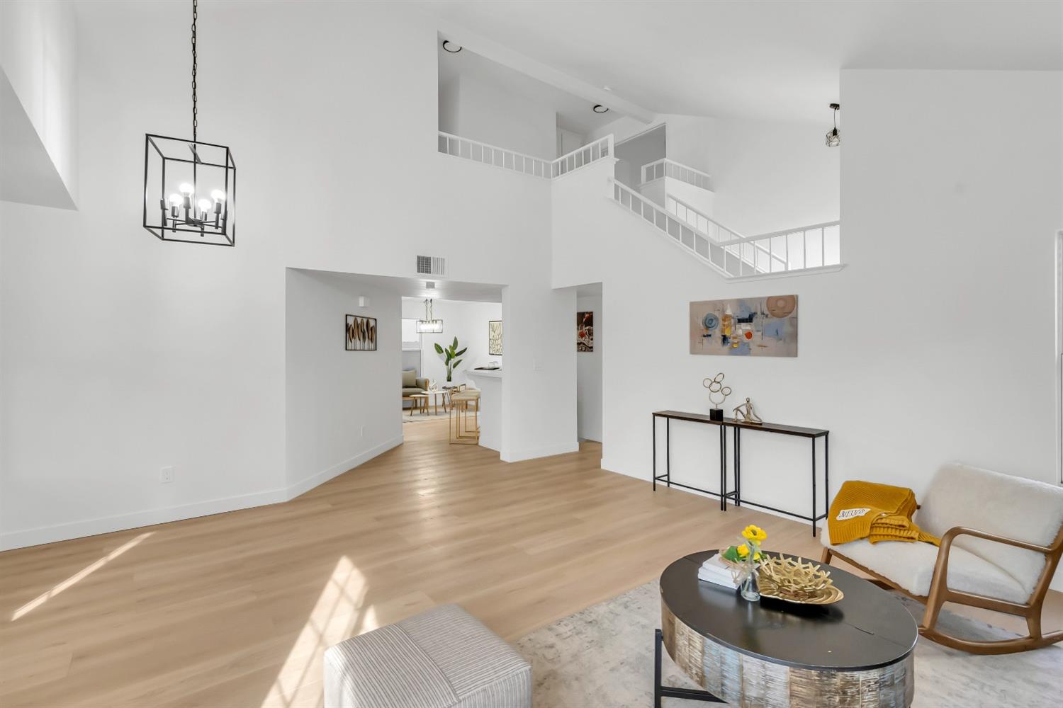 Detail Gallery Image 14 of 57 For 7213 Tiant Way, Elk Grove,  CA 95758 - 3 Beds | 2/1 Baths