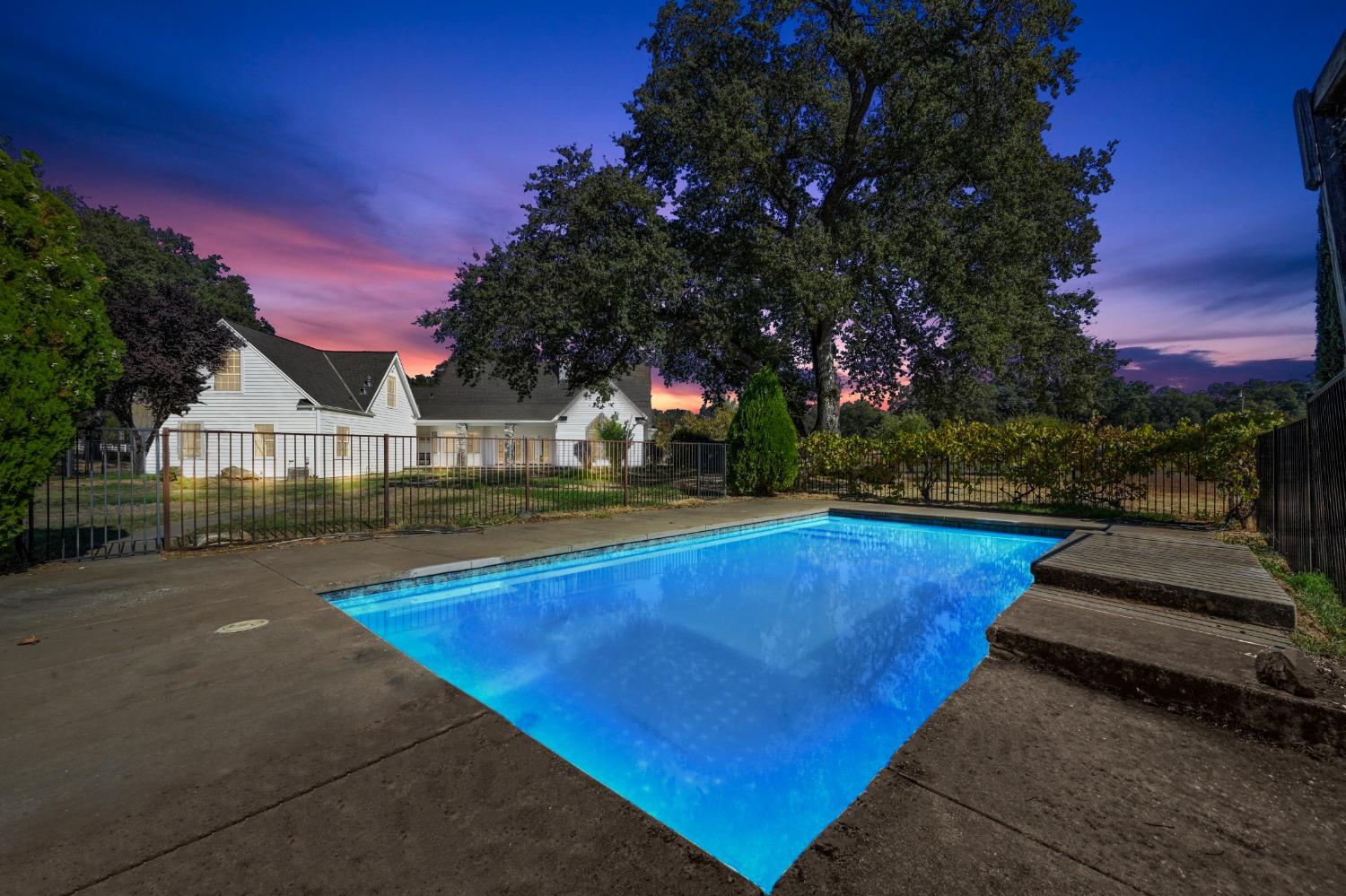 Gray Oak Drive, Rough and Ready, California image 3