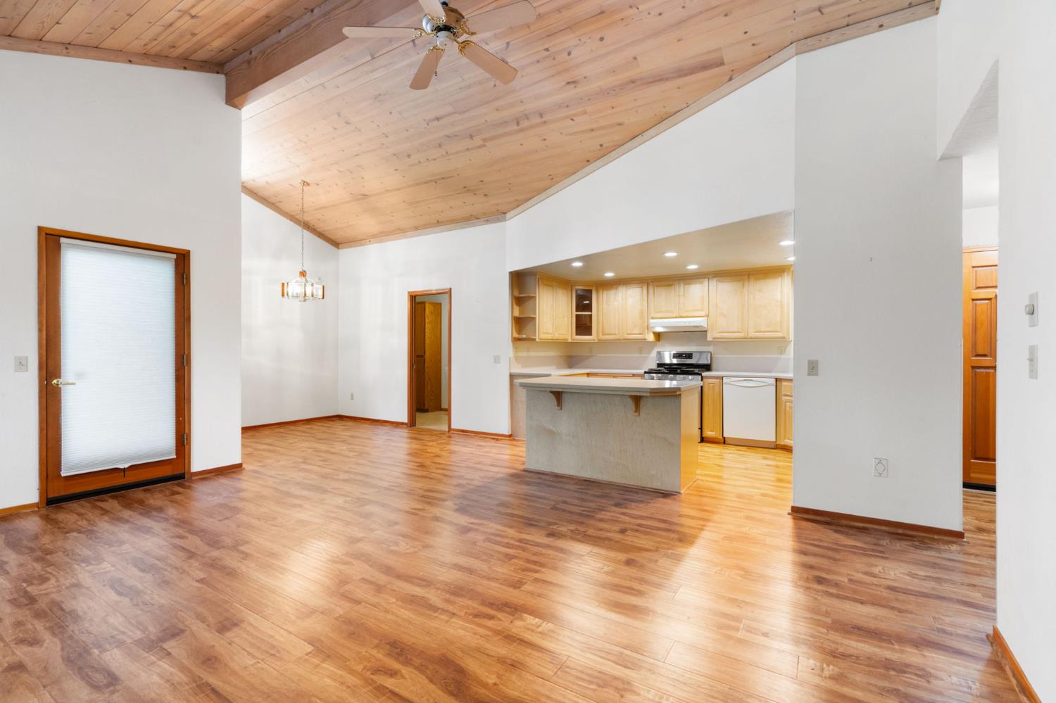 Del Vista Court, Grass Valley, California image 12