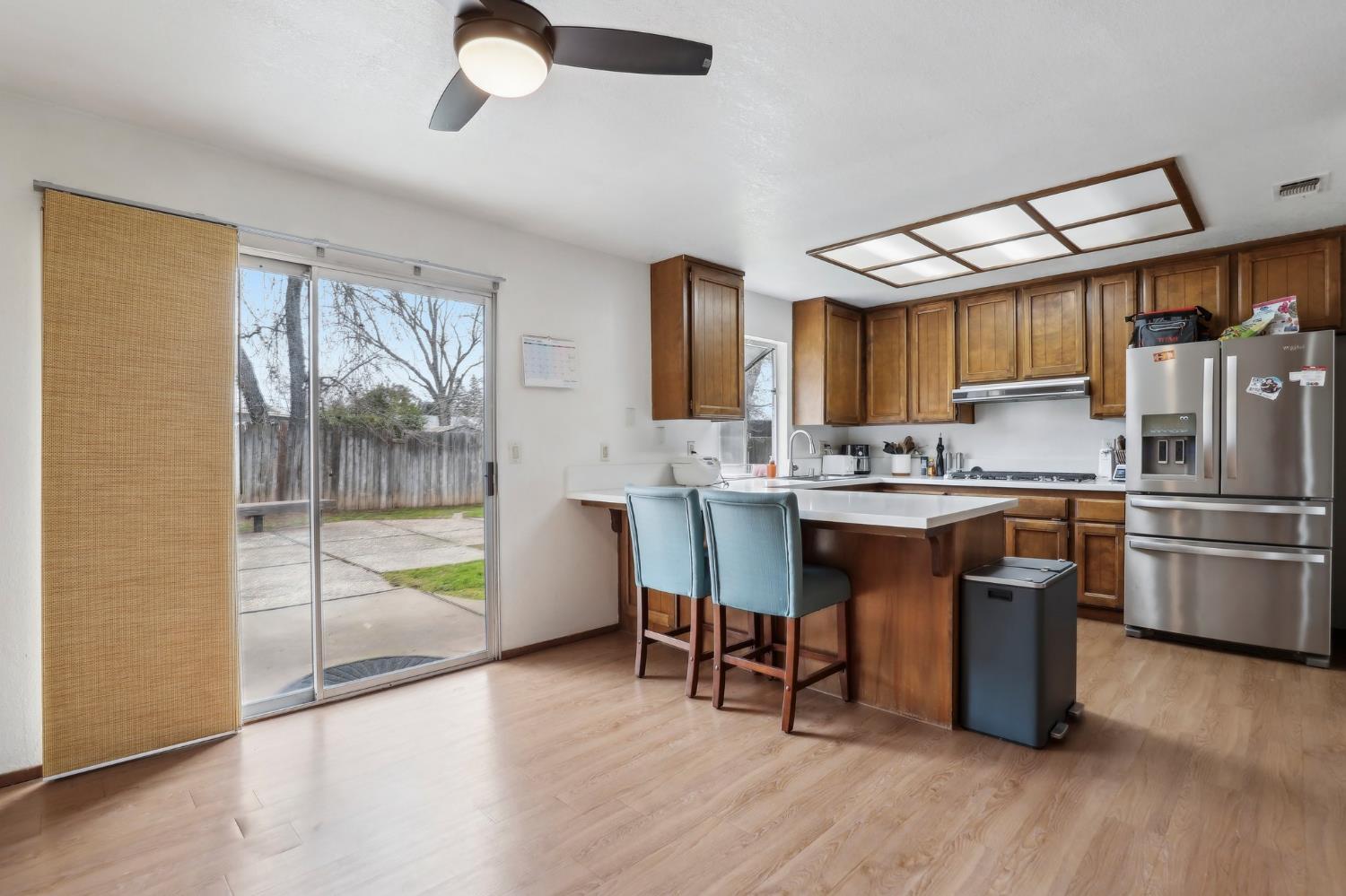 Woodstock Way, Sacramento, California image 11