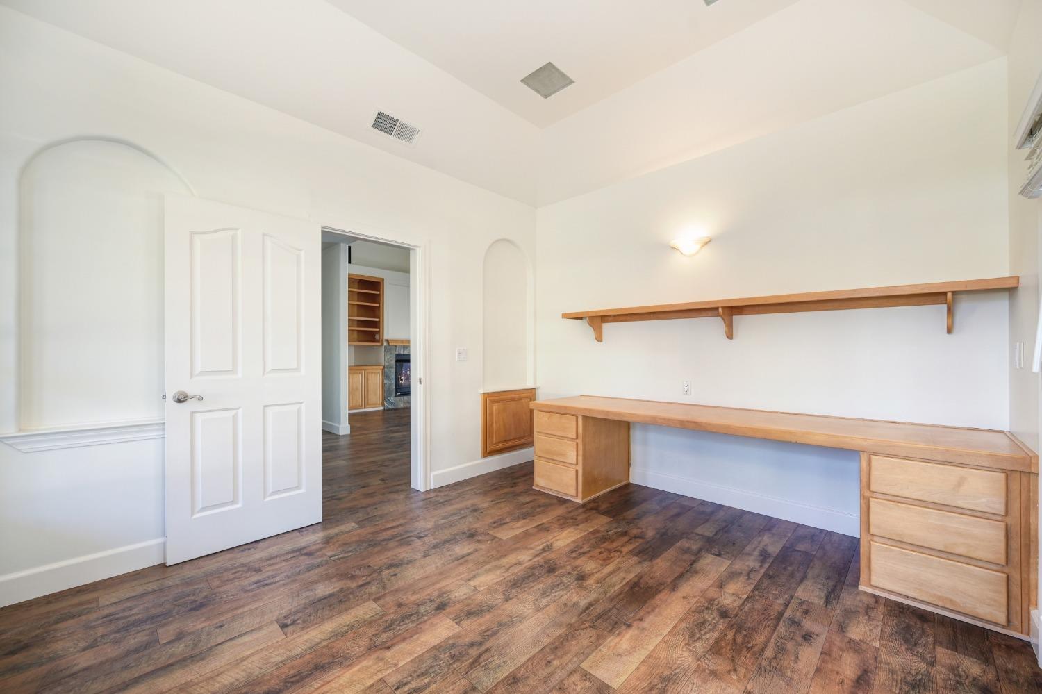 Gray Oak Drive, Rough and Ready, California image 25