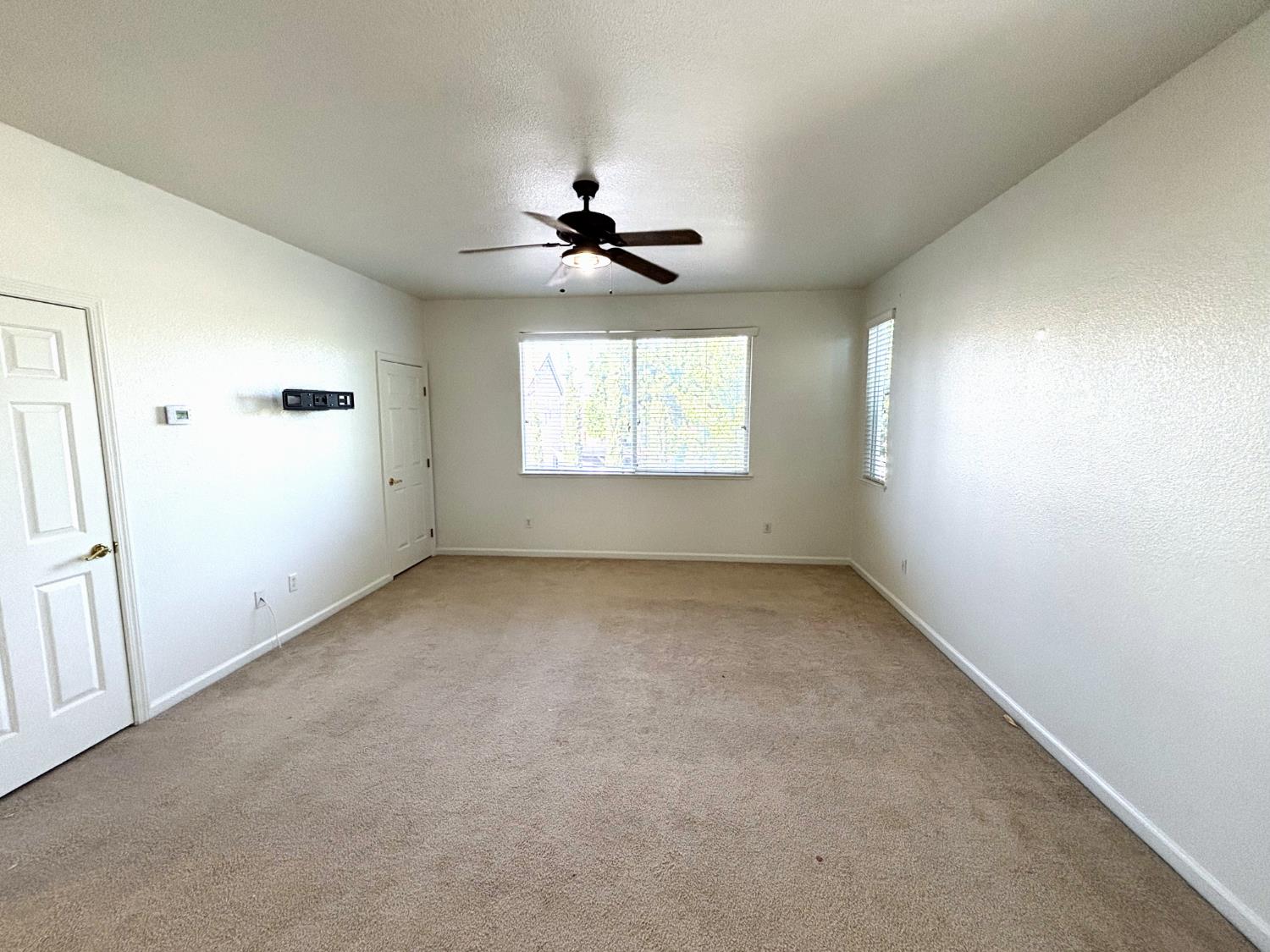 Lilyview Way, Elk Grove, California image 22