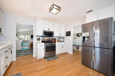 Cedar Canyon Circle, Galt, California image 9