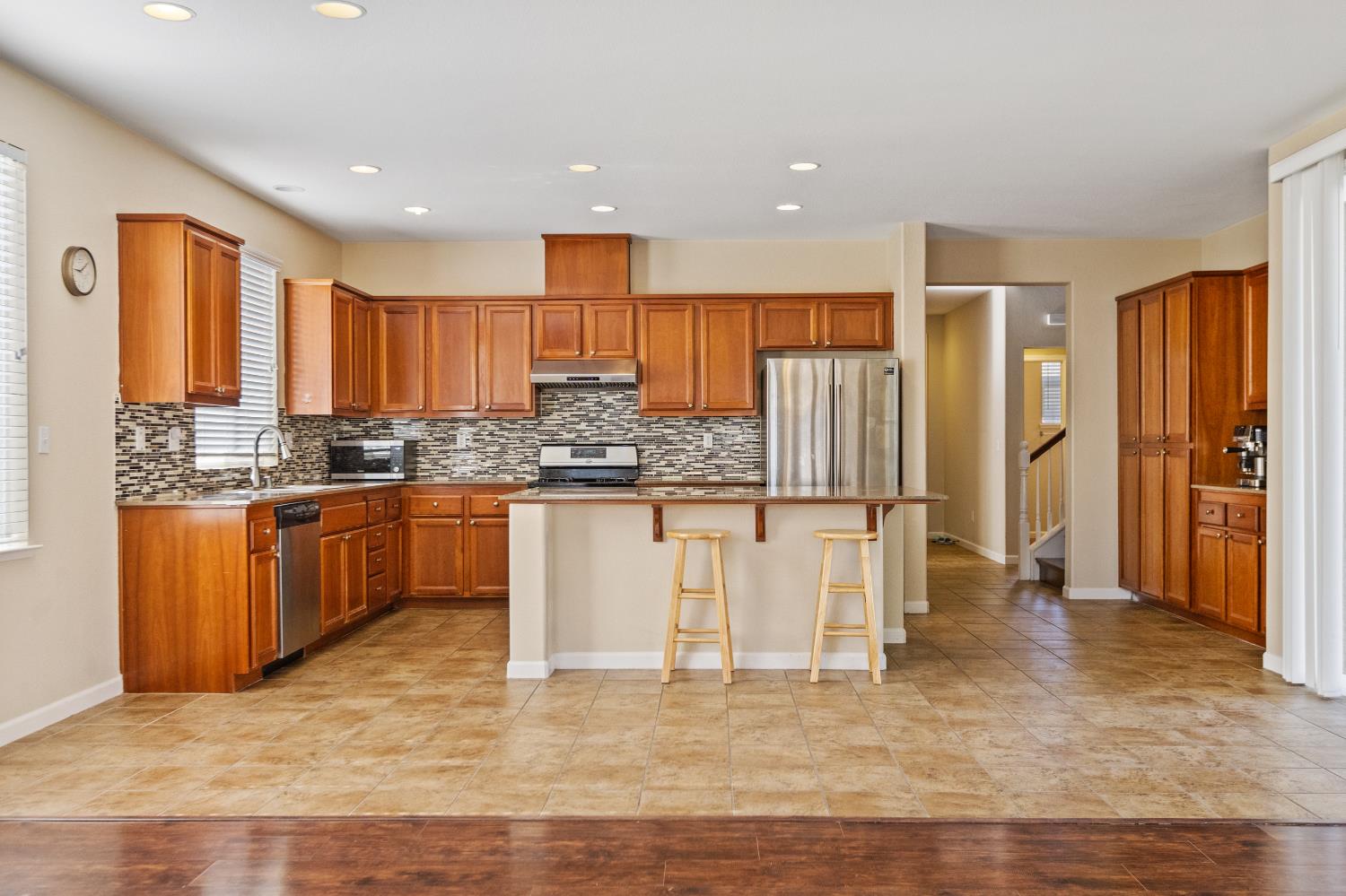 Tavira Court, Elk Grove, California image 21