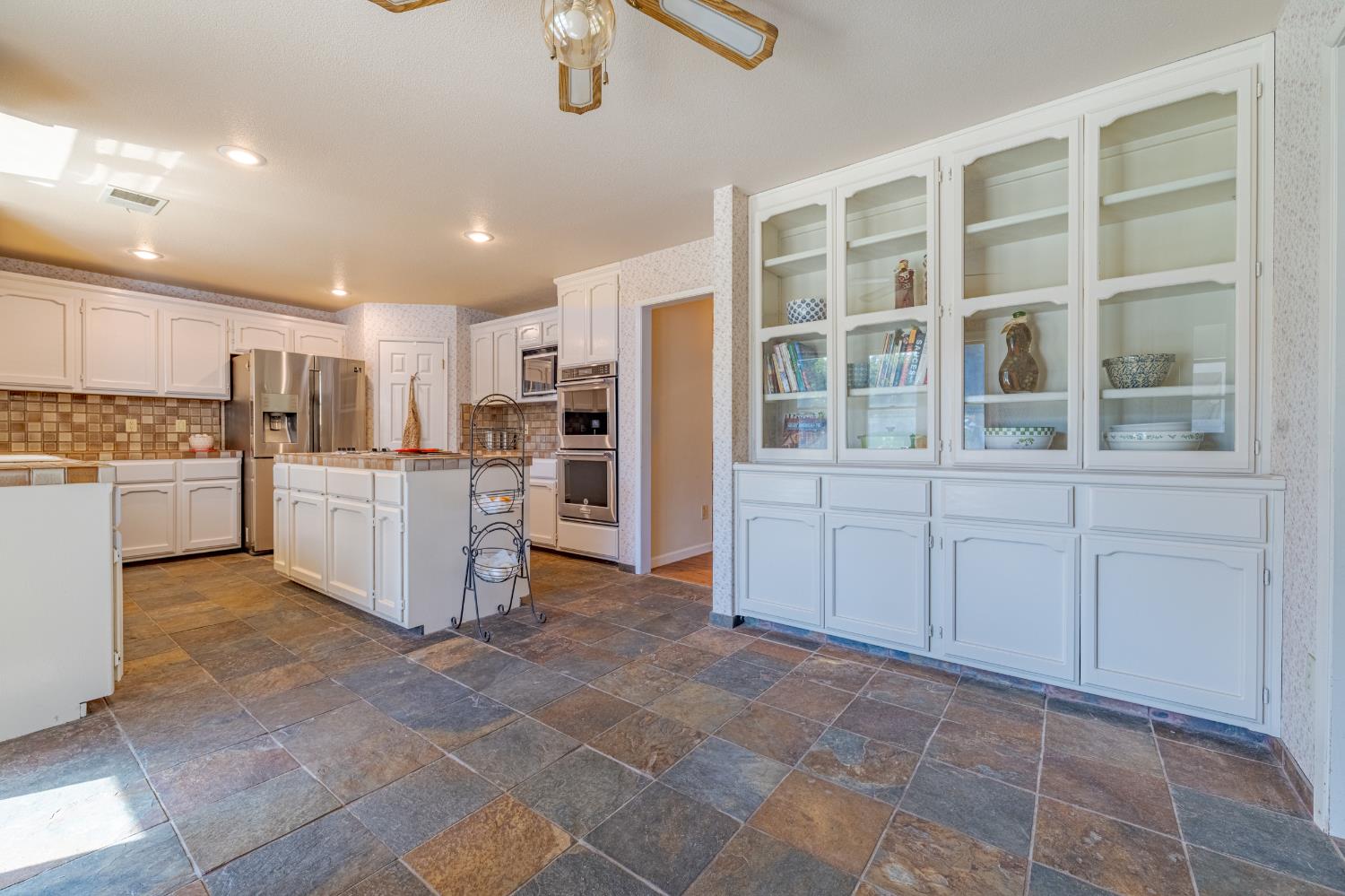 Detail Gallery Image 40 of 84 For 2020 Station Ave, Atwater,  CA 95301 - 4 Beds | 3 Baths