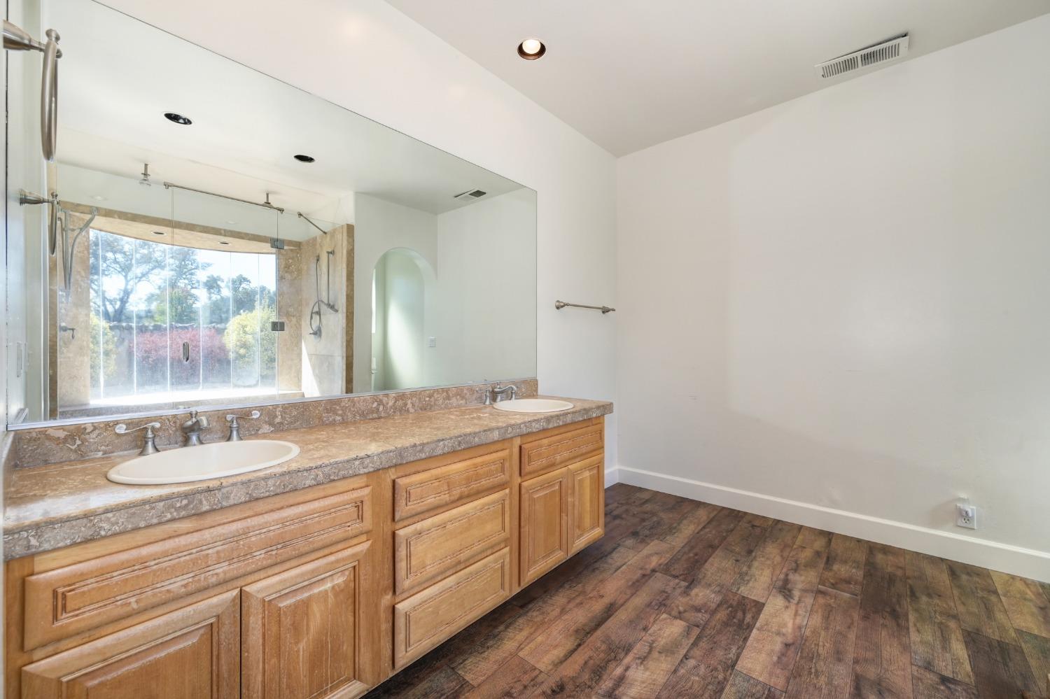 Gray Oak Drive, Rough and Ready, California image 34