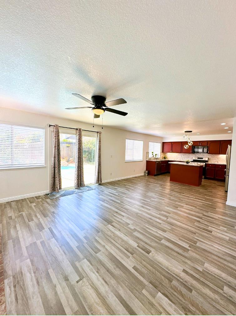Exbourne Circle, Sacramento, California image 7