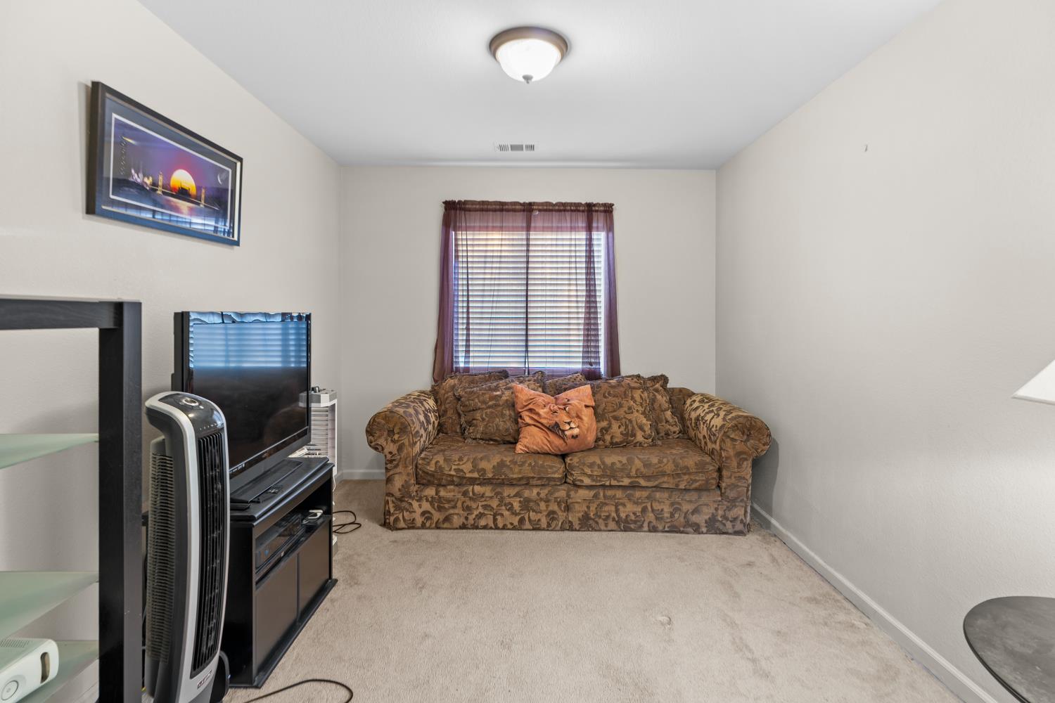 Colma Avenue, Merced, California image 30