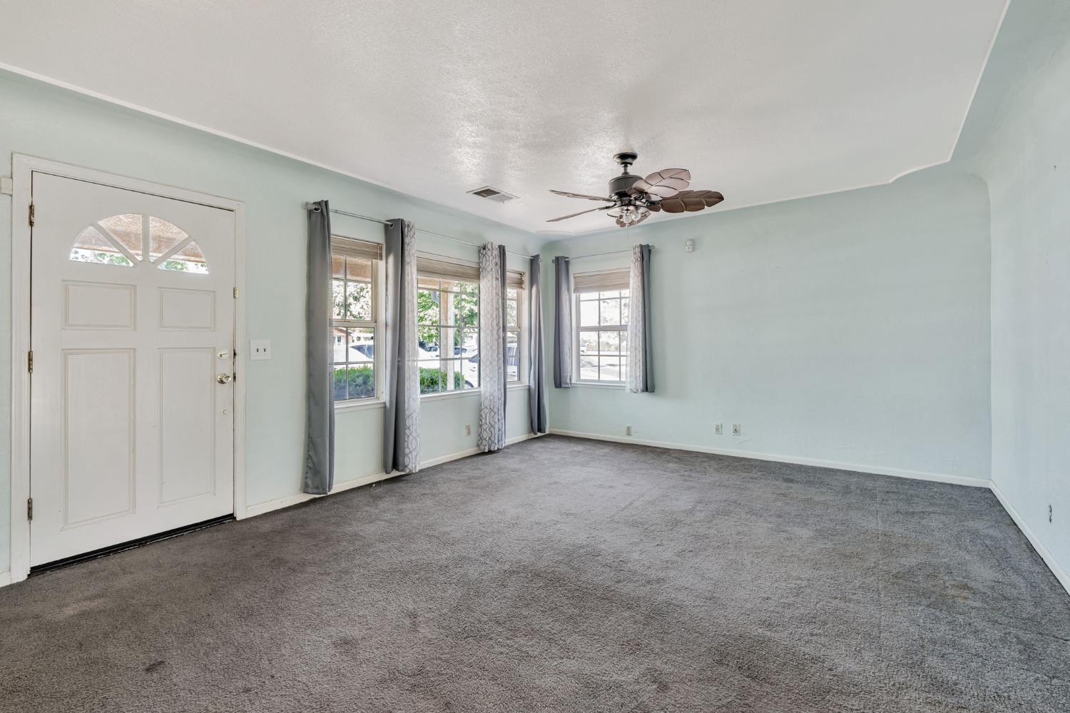 Glendale Avenue, Modesto, California image 6