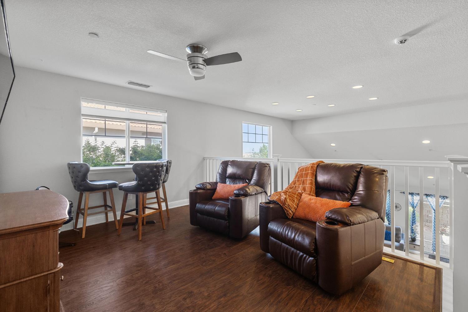 Branigan Lake Way, Rancho Cordova, California image 30
