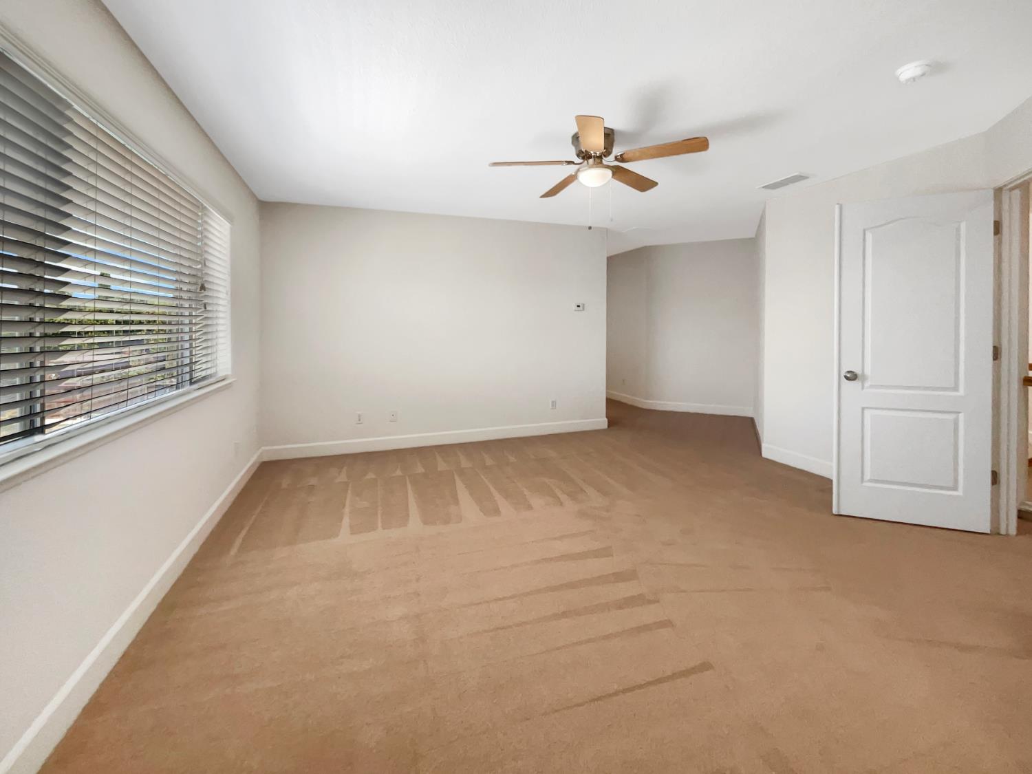 Monte Vista Court, West Sacramento, California image 39