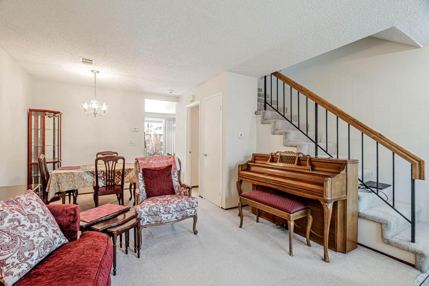 Macaw Way, San Jose, California image 3