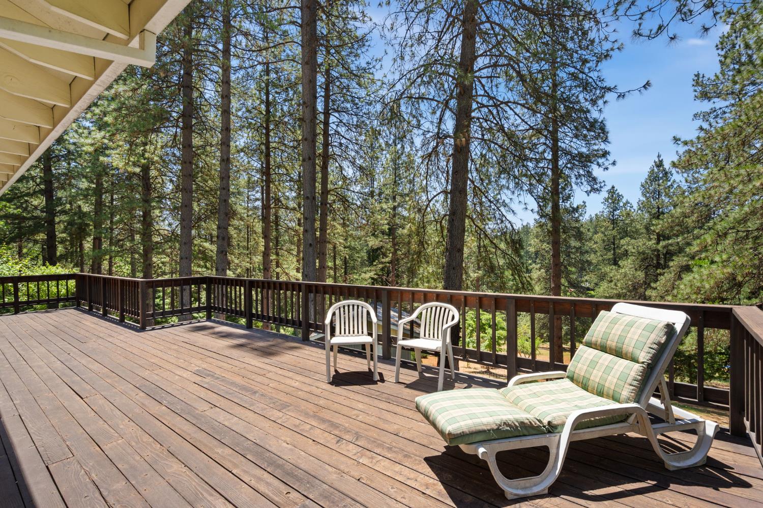 Del Vista Court, Grass Valley, California image 5