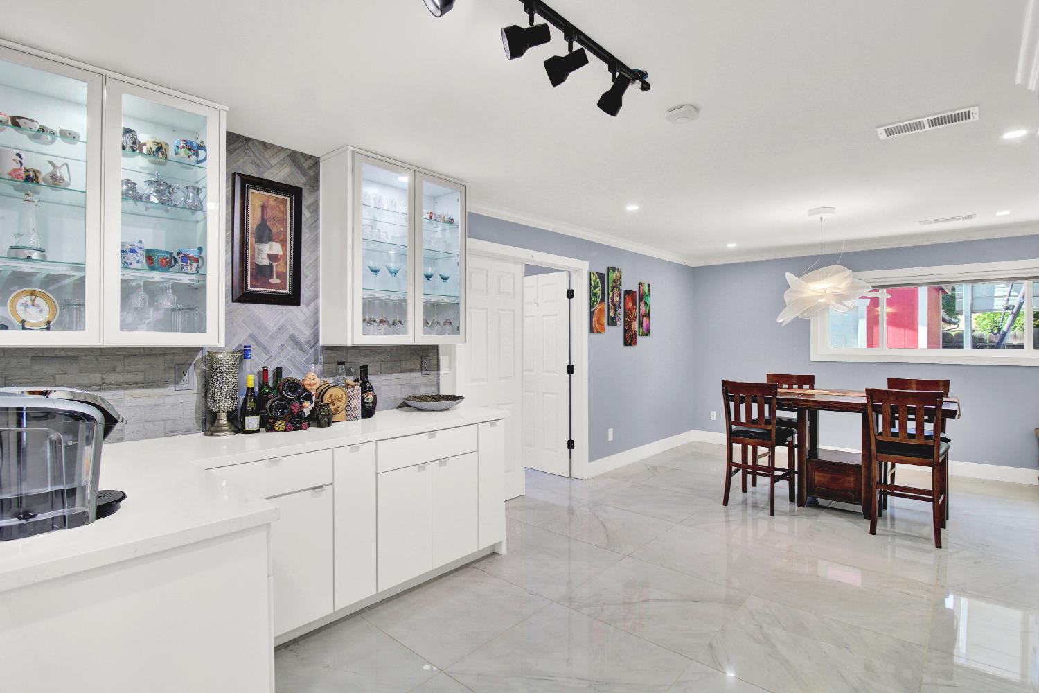 Maryanna Court, Modesto, California image 17