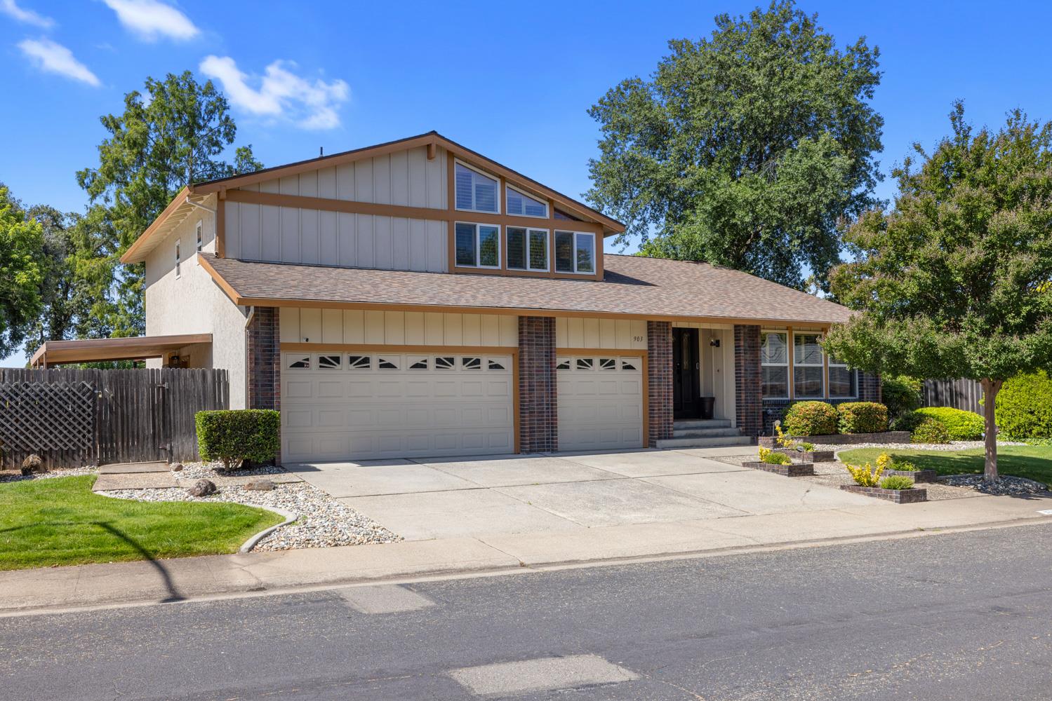 Cottonwood Drive, Roseville, California image 1
