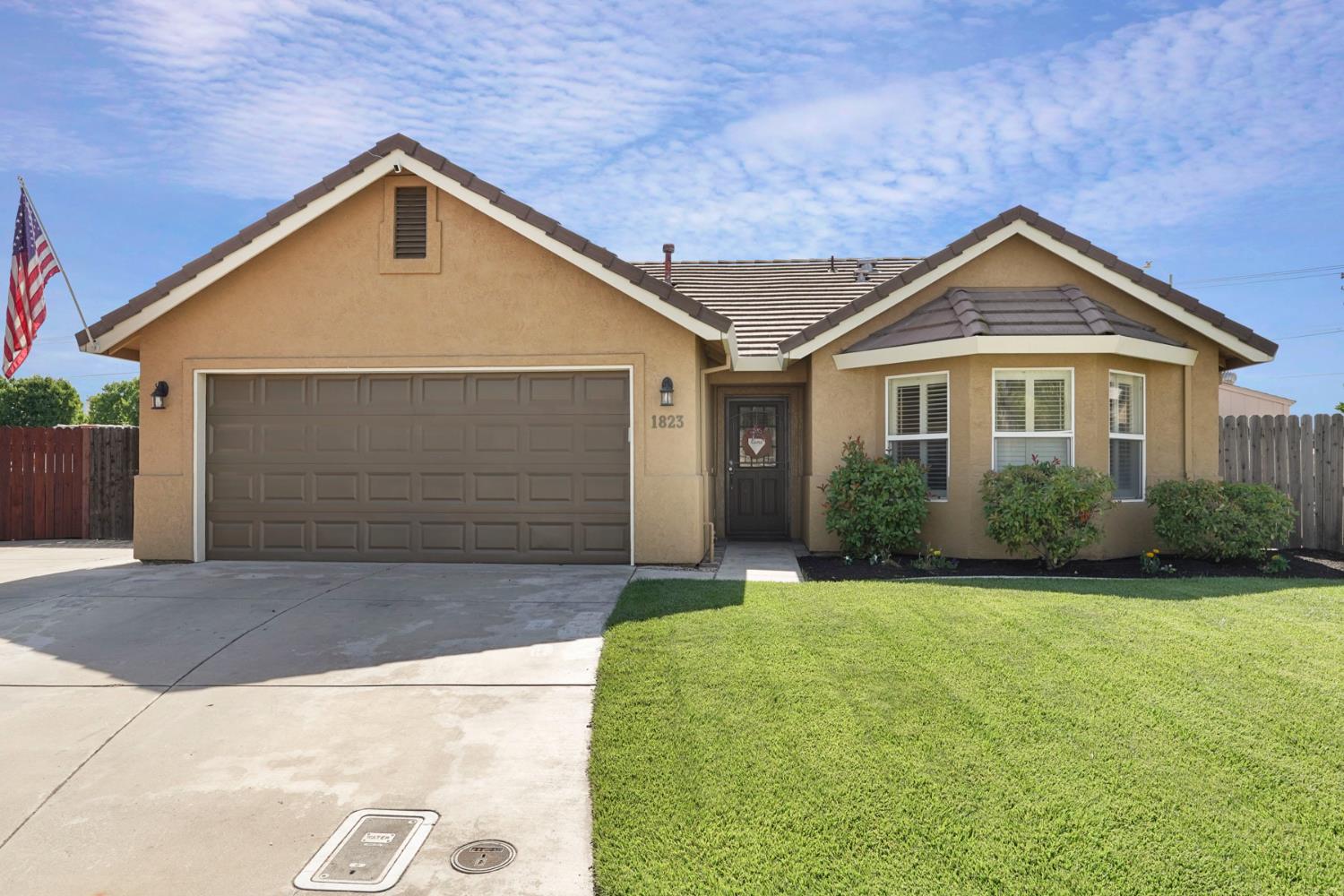 Blackbird Court, Lodi, California image 1