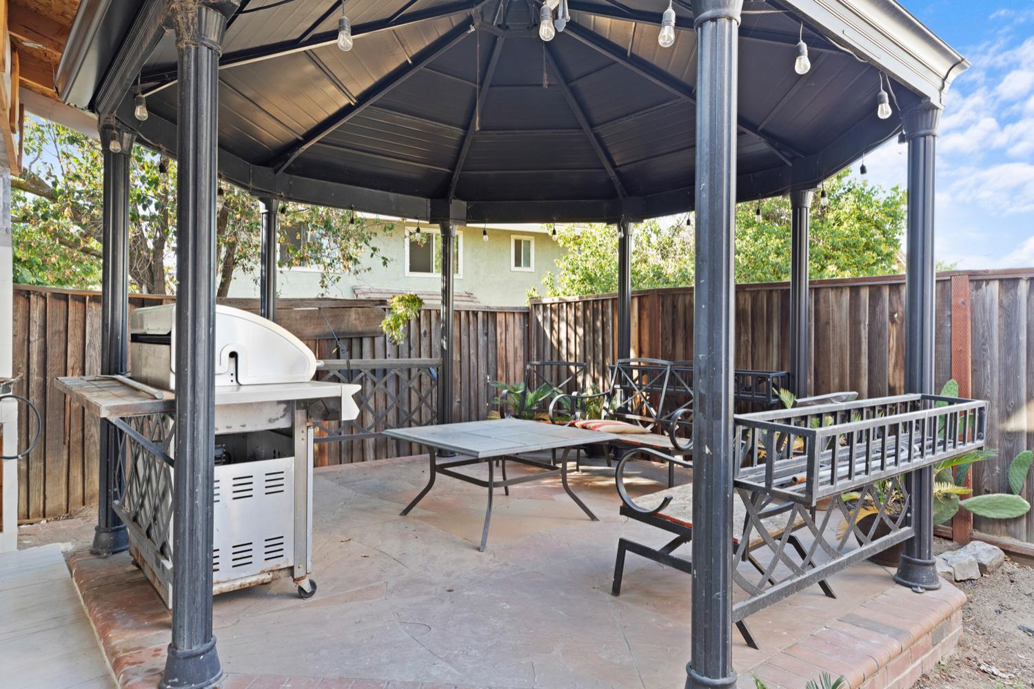 Parkside Drive, Tracy, California image 25