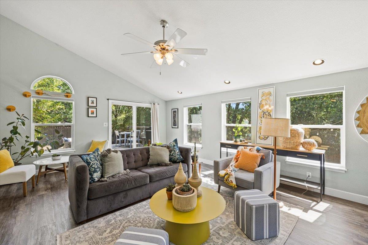 Willowdale Drive, El Dorado Hills, California image 15