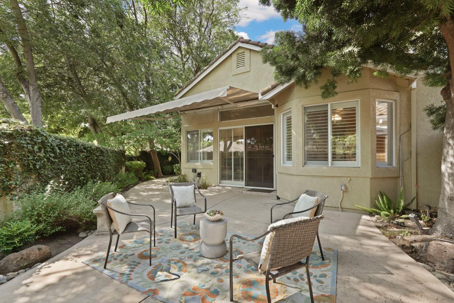 Annandale Court, Stockton, California image 47