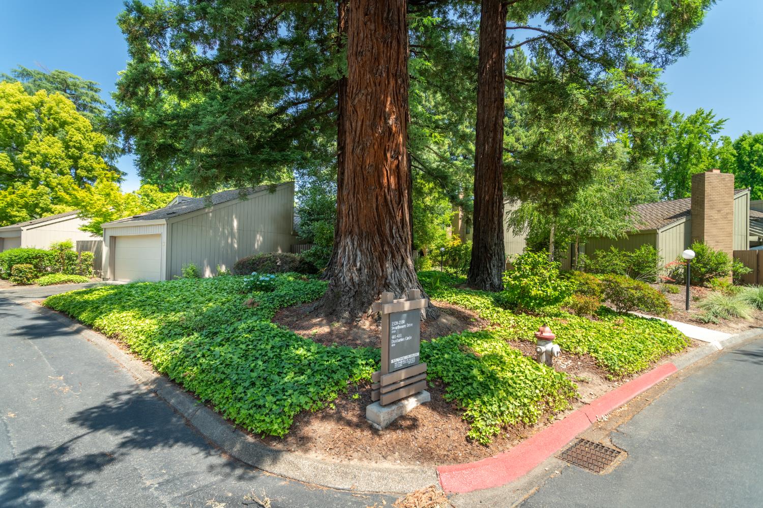 Dunbarton Circle, Sacramento, California image 39