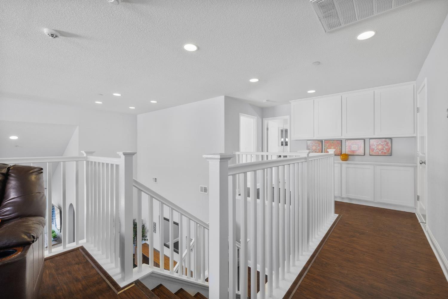 Branigan Lake Way, Rancho Cordova, California image 32
