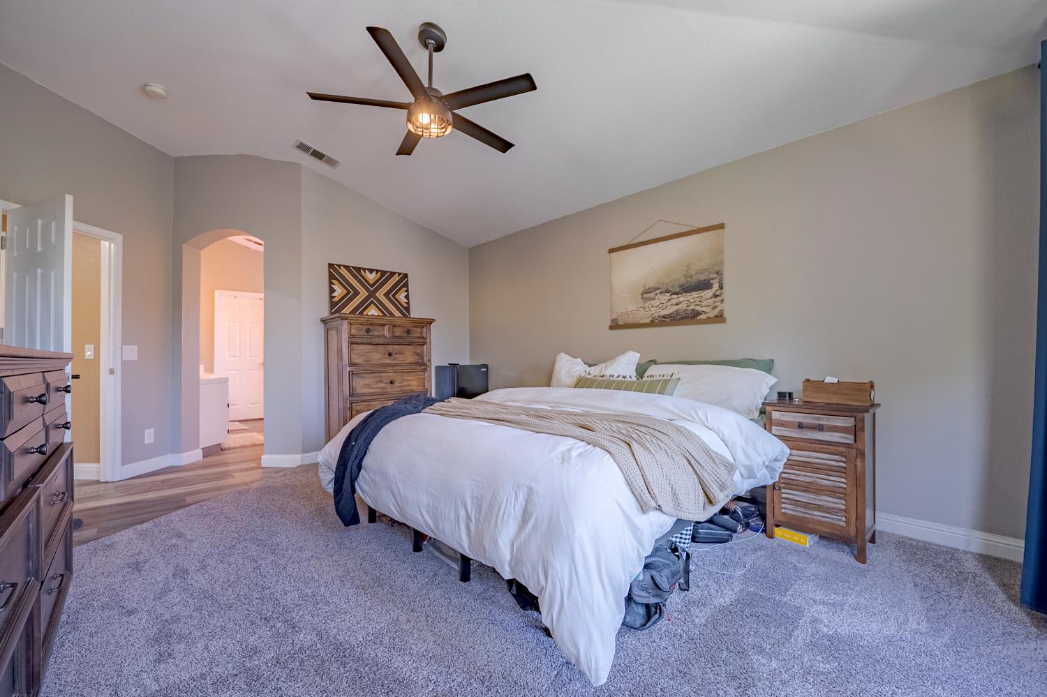La Quinta Court, Merced, California image 42