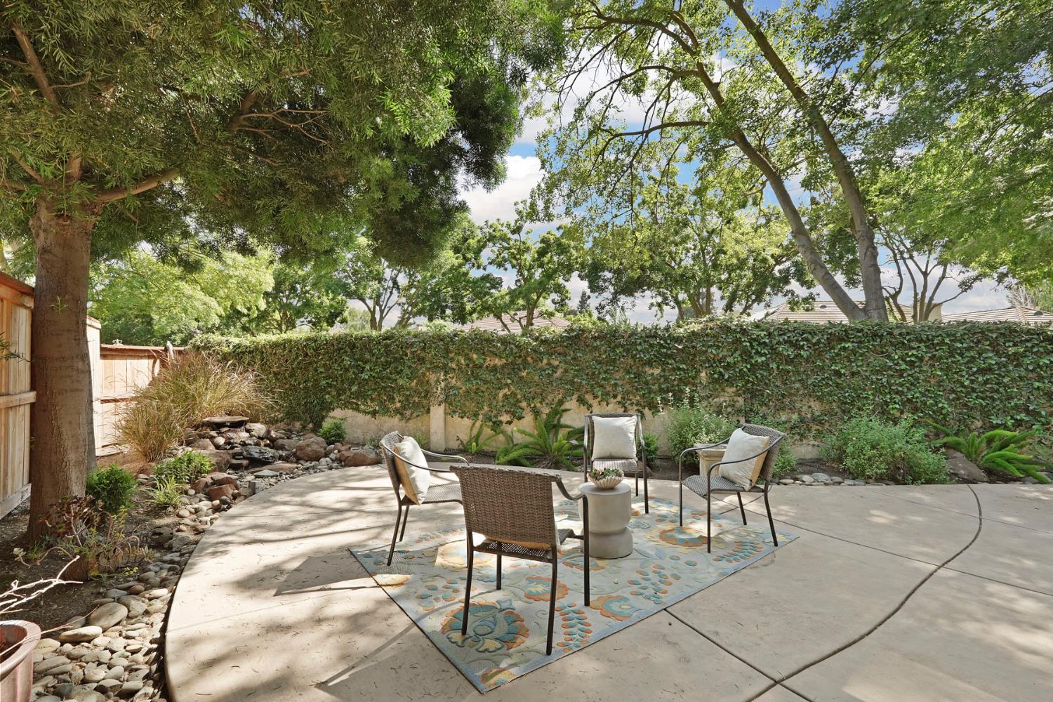 Annandale Court, Stockton, California image 37