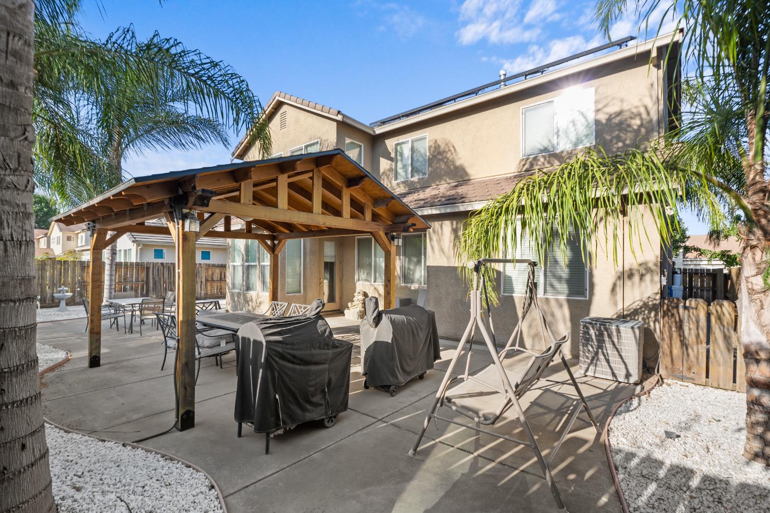 Colma Avenue, Merced, California image 40