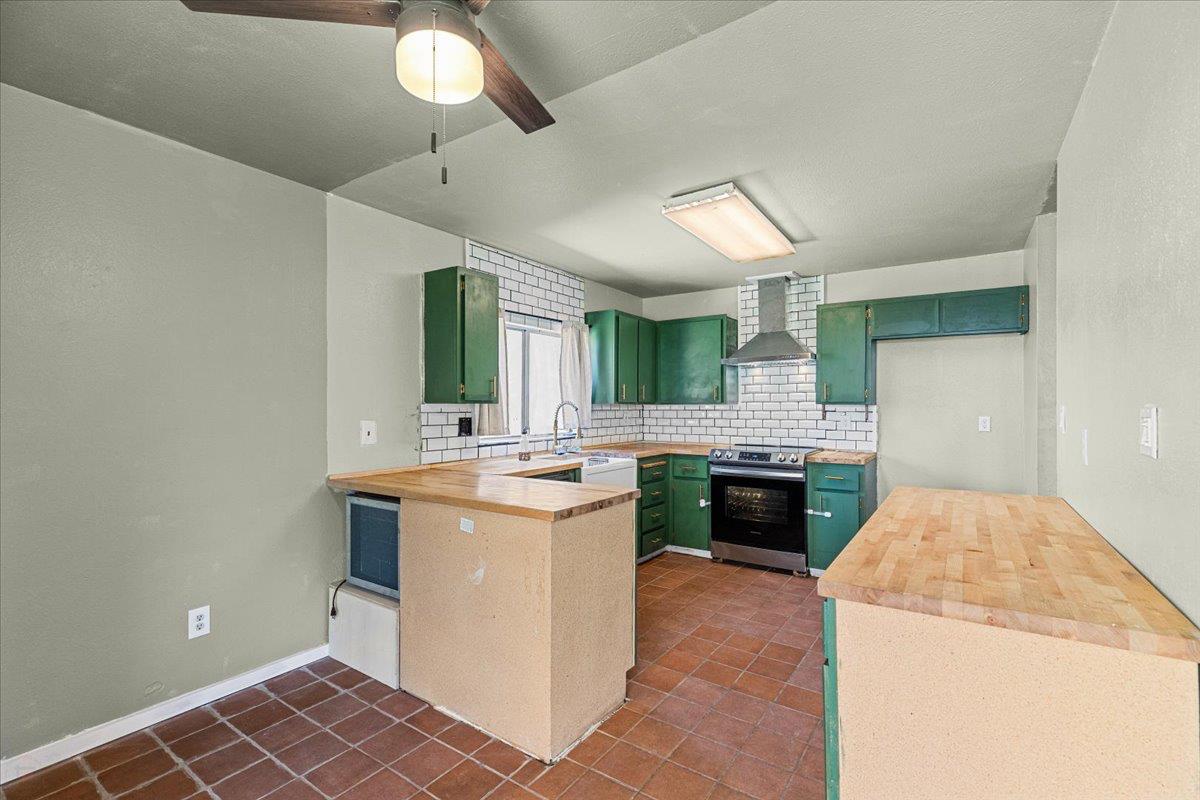 Entrada Way, Modesto, California image 14