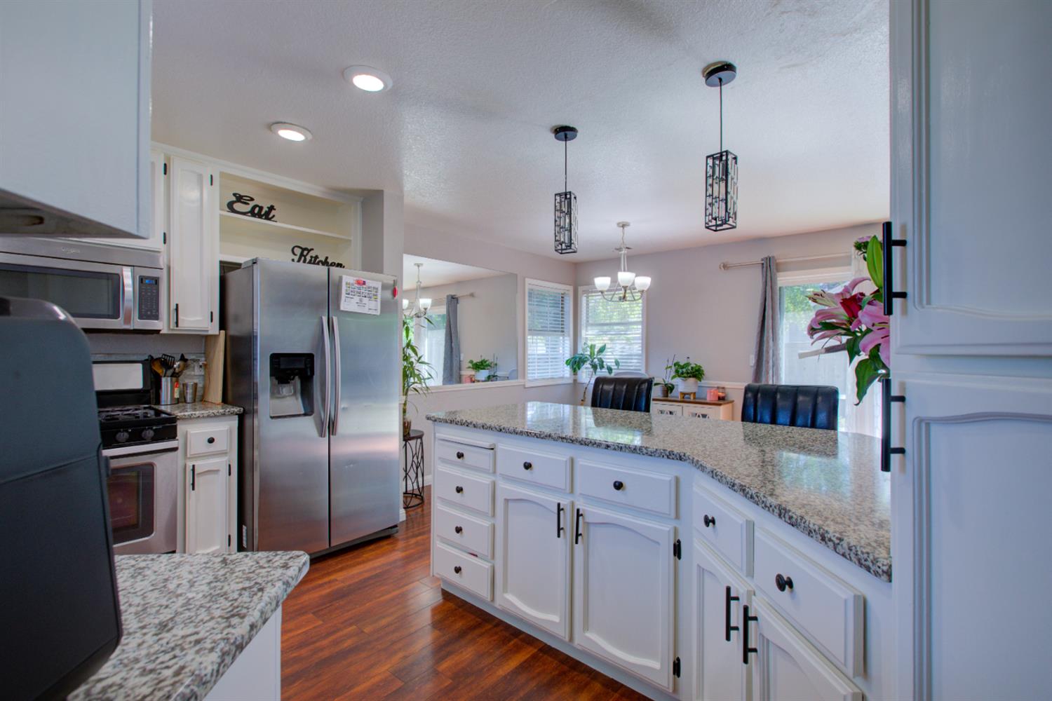 Crestwood Avenue, Manteca, California image 10
