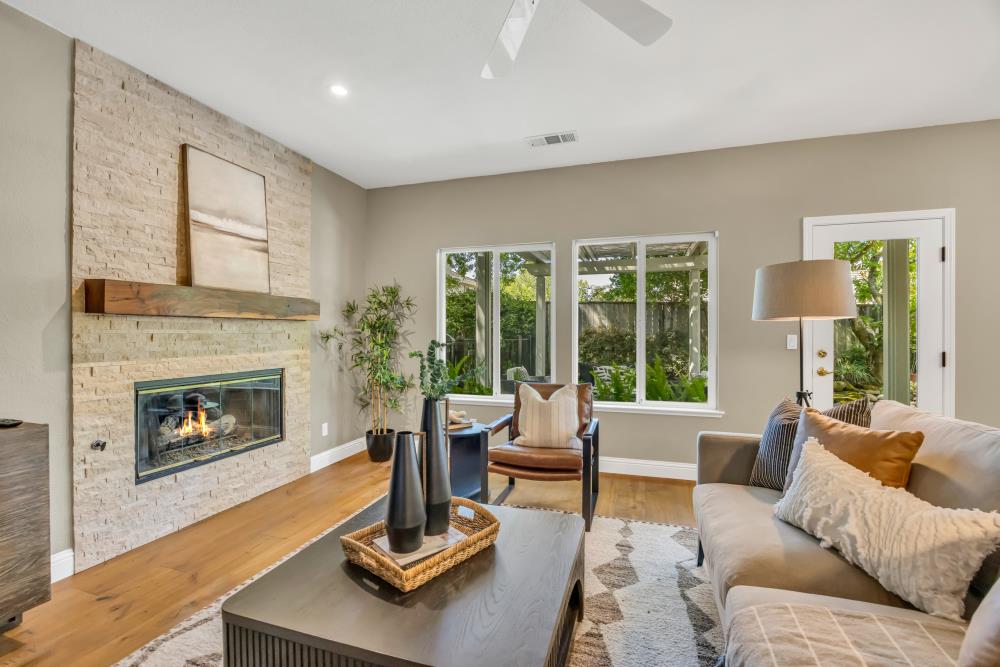 Luna Cir Circle, Folsom, California image 21