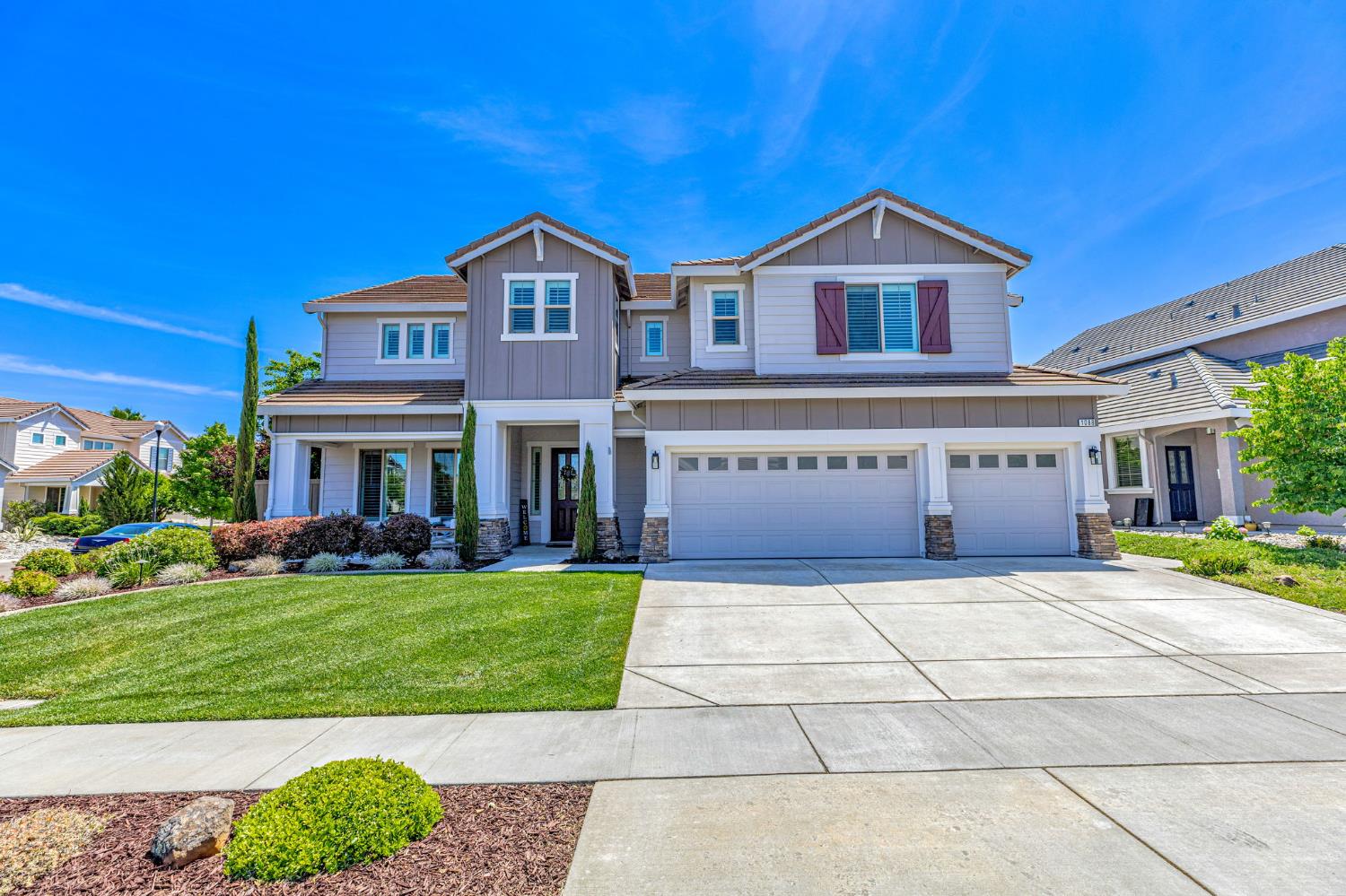 Detail Gallery Image 1 of 45 For 1088 Broken Spoke Ln, Roseville,  CA 95747 - 5 Beds | 4/1 Baths