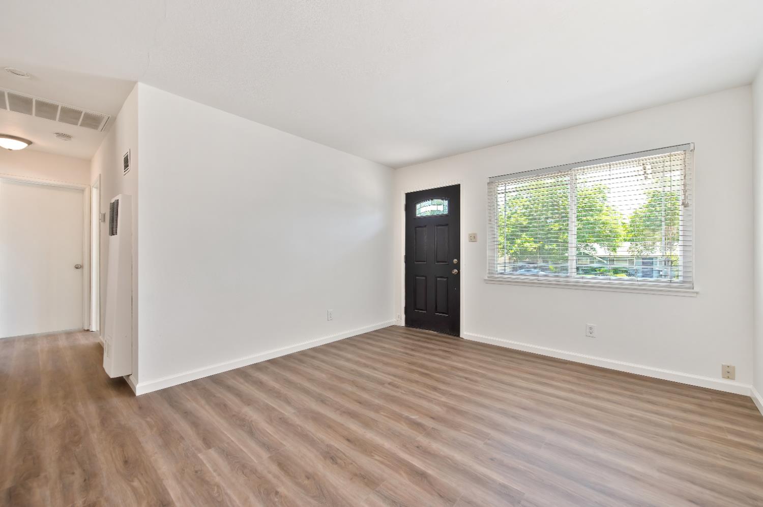 Grand Oaks Boulevard, Citrus Heights, California image 7