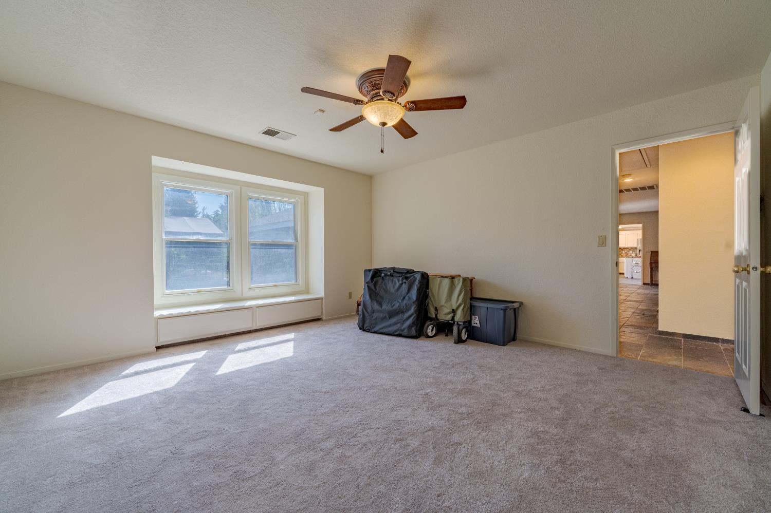 Detail Gallery Image 58 of 84 For 2020 Station Ave, Atwater,  CA 95301 - 4 Beds | 3 Baths