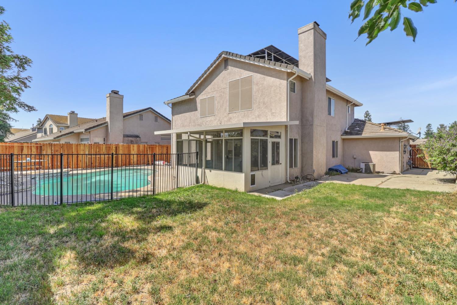 Thornbridge Drive, Galt, California image 35