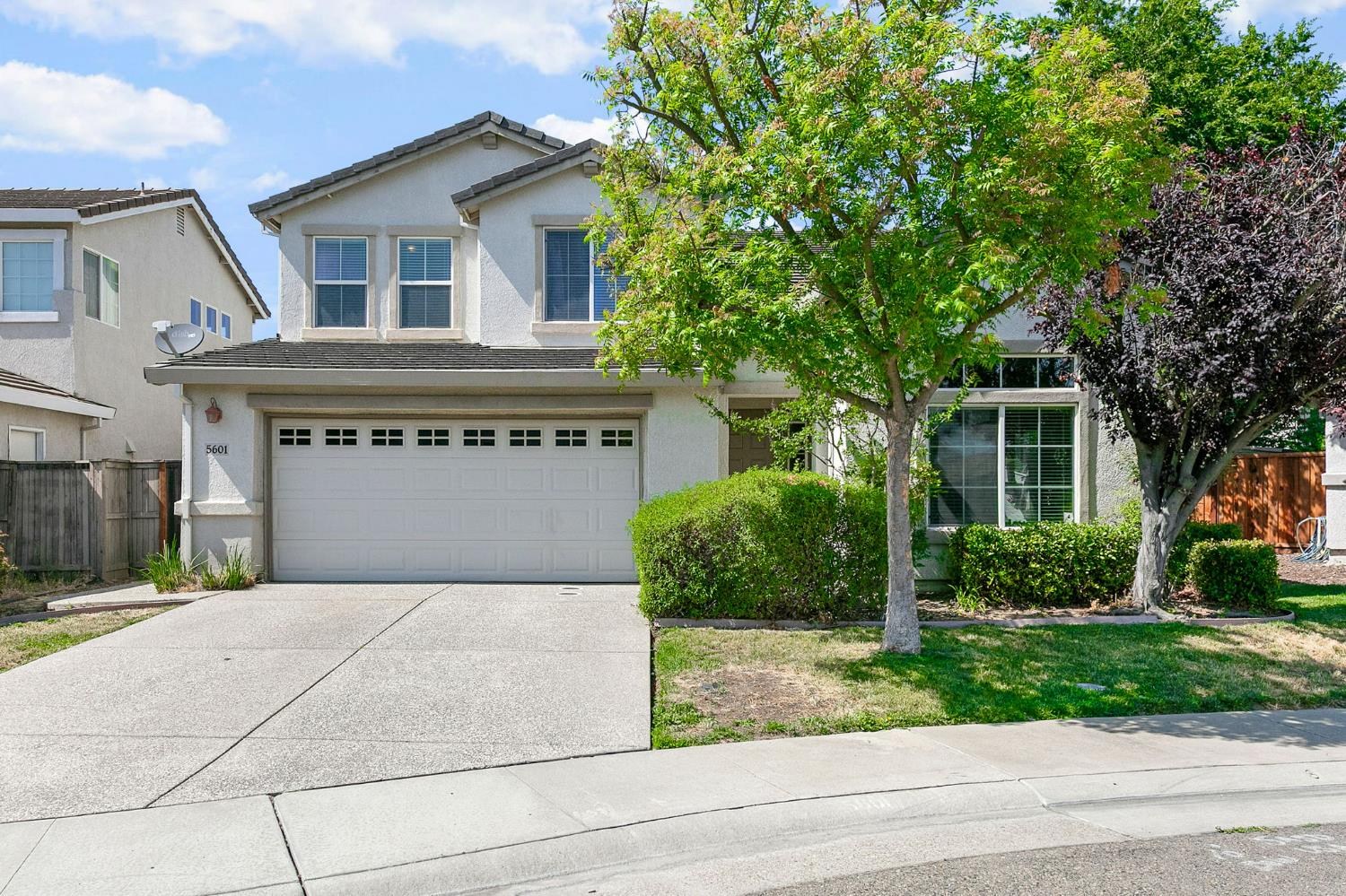 Heather Field Way, Elk Grove, California image 2