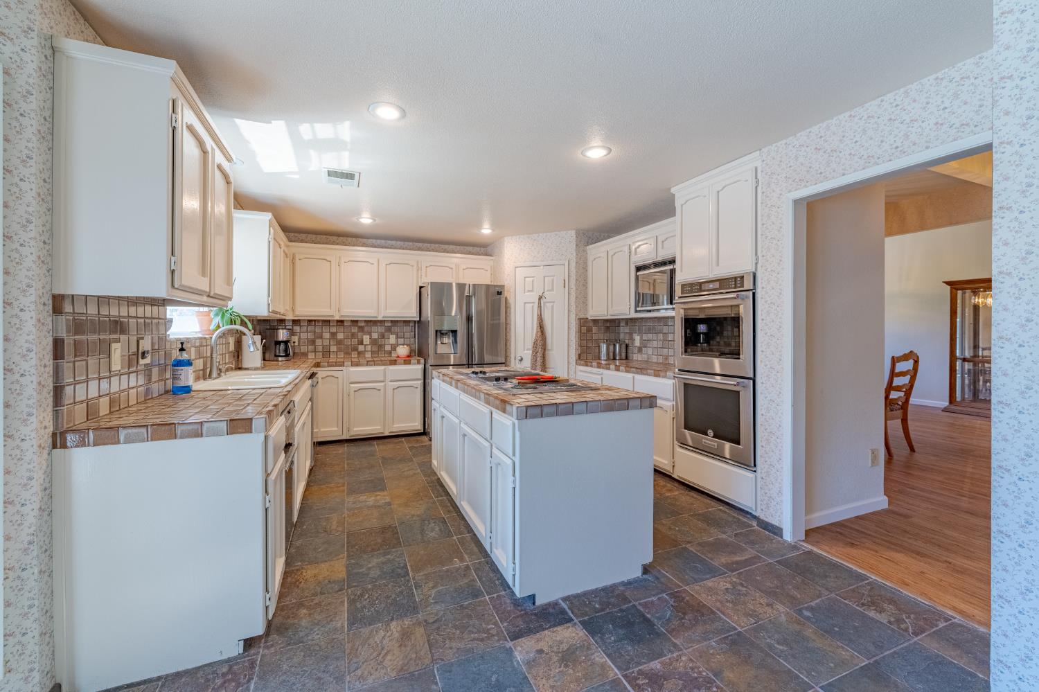 Detail Gallery Image 41 of 84 For 2020 Station Ave, Atwater,  CA 95301 - 4 Beds | 3 Baths