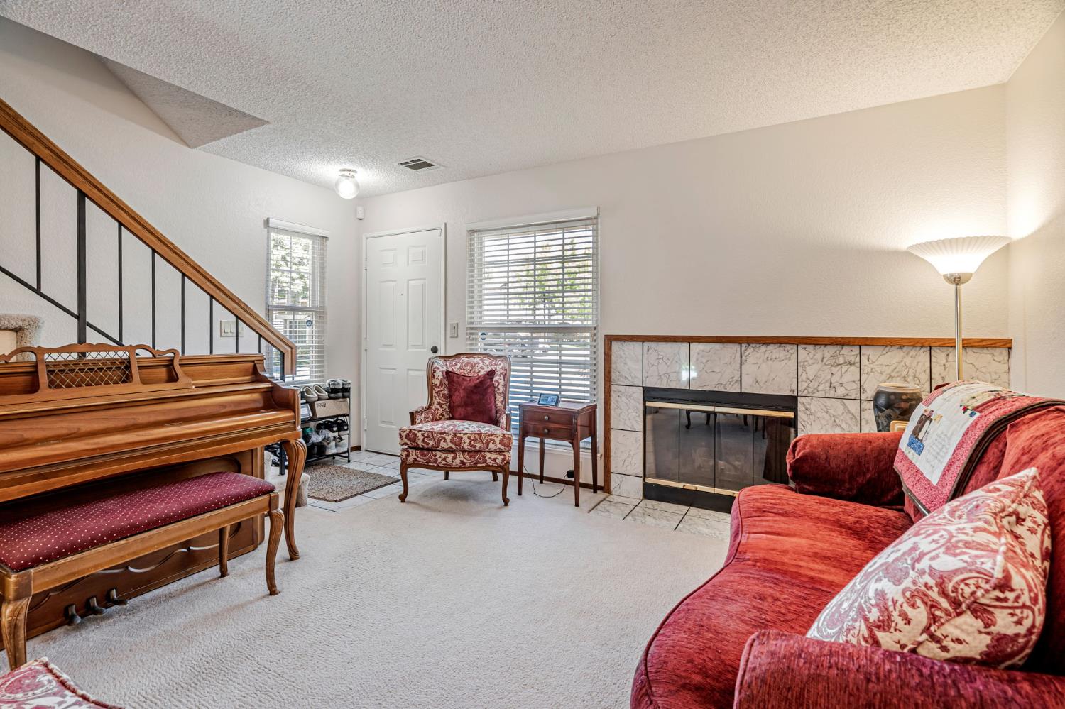 Macaw Way, San Jose, California image 4