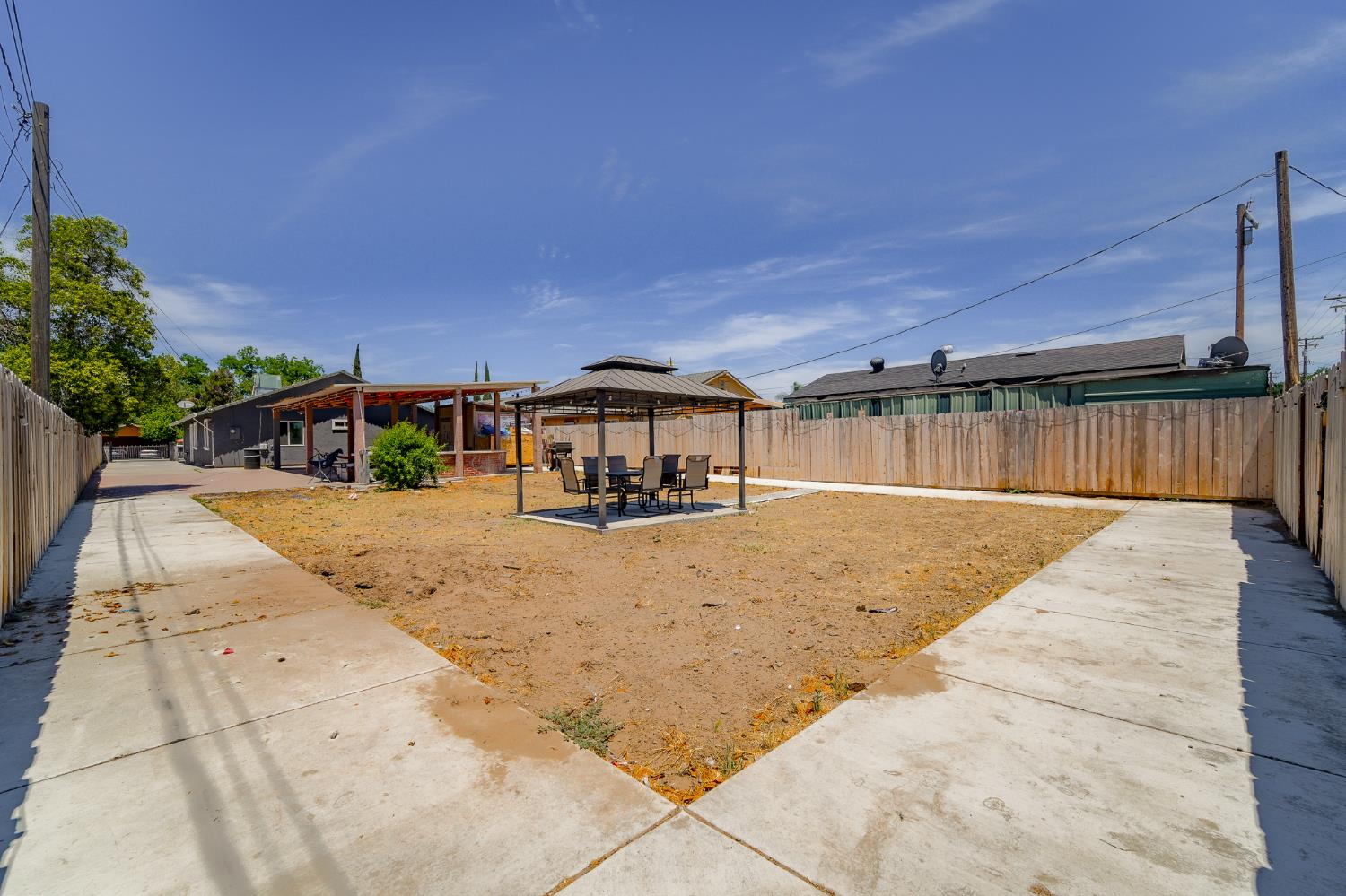 Glenn Avenue, Modesto, California image 27