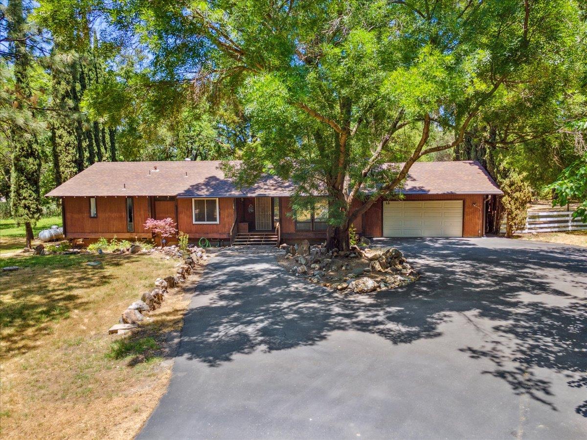 Clayton Lane, Loomis, California image 5